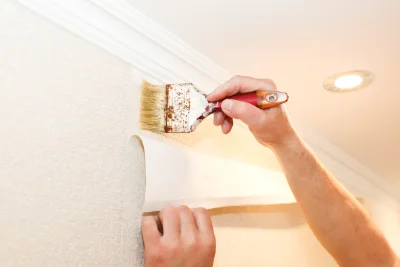 Pose de papier peint à Montmort-Lucy — revêtements muraux et toiles de verre